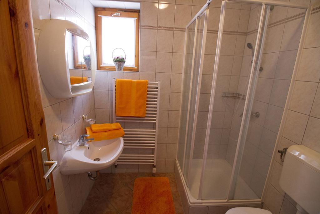 Relax Apartment House Zalakaros Δωμάτιο φωτογραφία