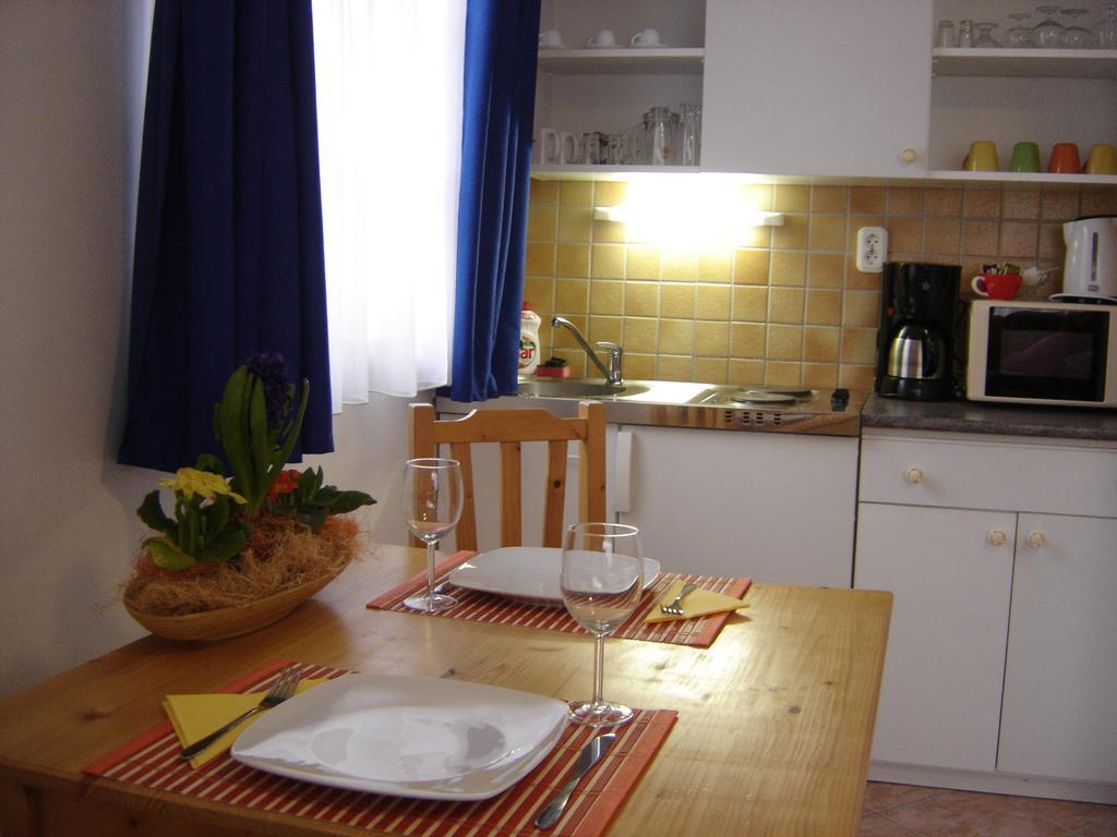 Relax Apartment House Zalakaros Δωμάτιο φωτογραφία