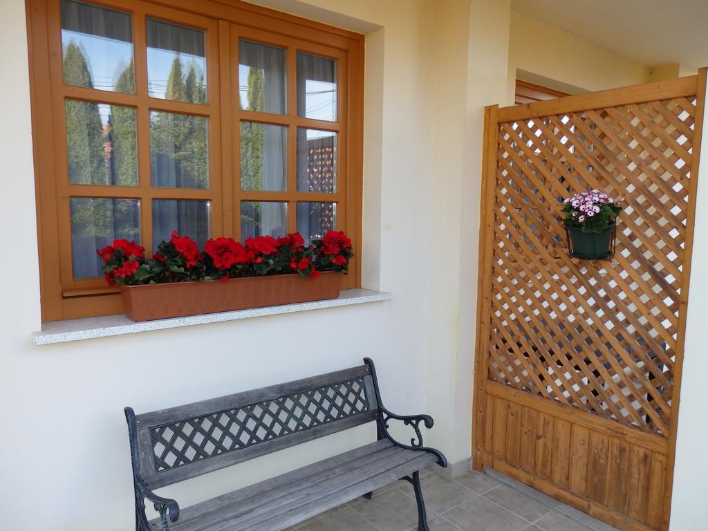 Relax Apartment House Zalakaros Εξωτερικό φωτογραφία